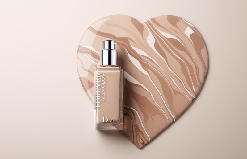 dior forever skin glow 恒久贴肌亮泽粉底液 接着说干皮和混合皮更爱