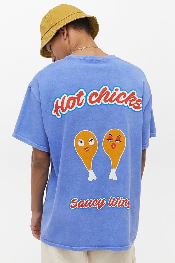 – T-Shirt „Hot Chicks“