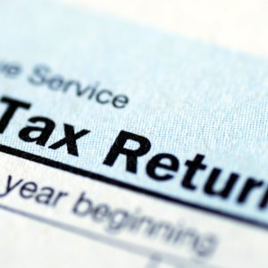 TurboTax独家8折2023免费报税软件指南+个税政策新变化 多款软件政府认证 用起来