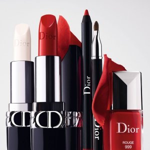 Dior 迪奥 口红专场 经典#999 霸气正红色，每个女生都必须拥有~