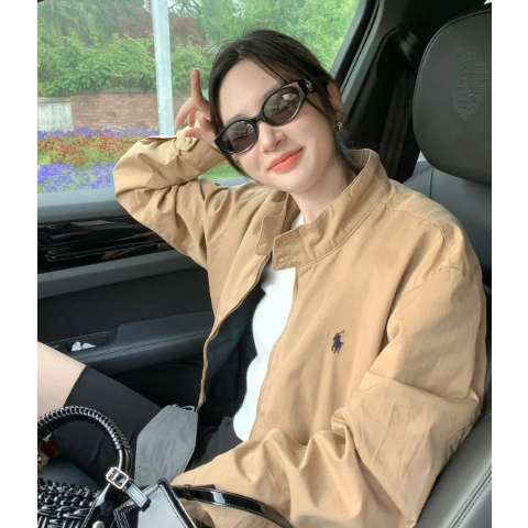 相似款老干部夹克