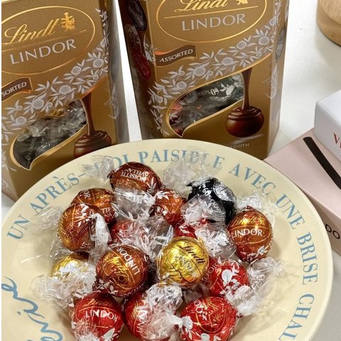 迷你什锦礼盒€3.13Lindt 吃瑞士莲巧克力的季节到了🍫确定不囤点吗