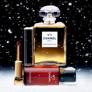 Chanel 全场热促 €45囤山茶花洁面 | 白管唇膏仅€34