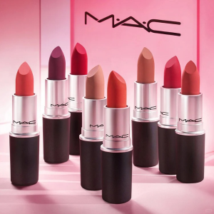 黑五价：MAC 热促🔥€16.4抢单色眼影#Omega、生姜高光仅€28