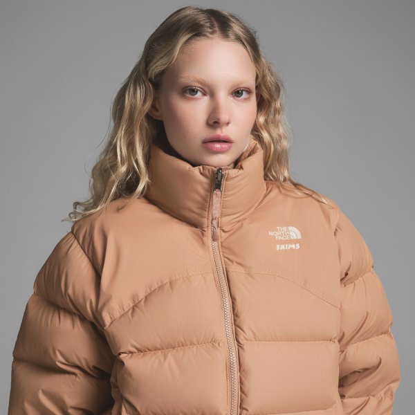 Skims X The North Face 羽绒服