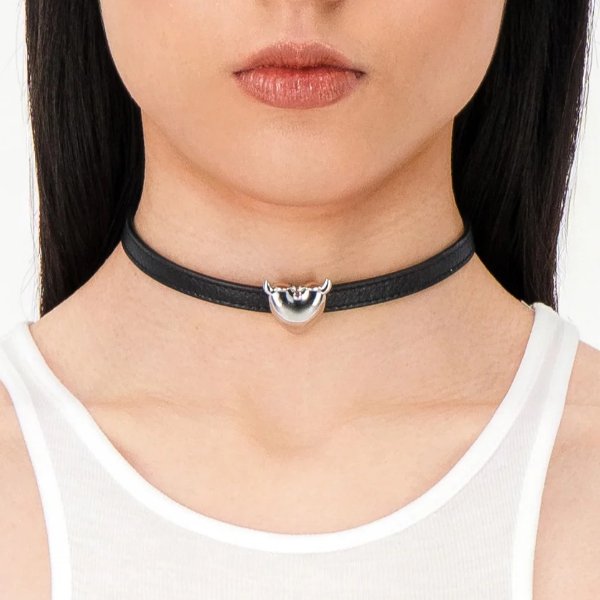 Justine Clenquet 小恶魔choker