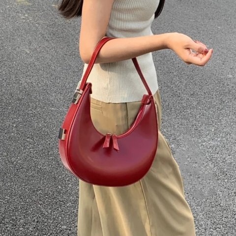 Osoi@没有理由不买包迷你Toni月牙包