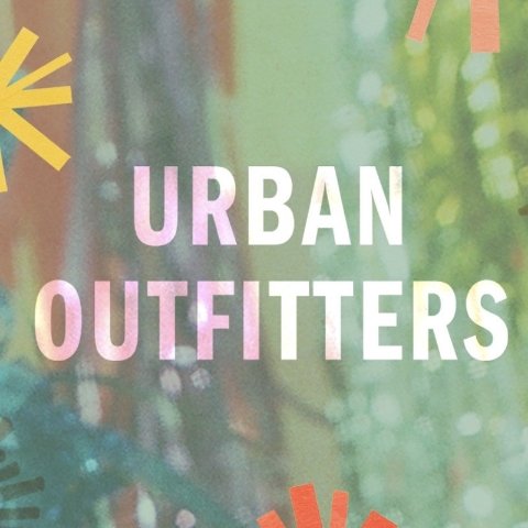 1.3折起 Stanley网红吸管杯€39Urban Outfitters 折扣区上新 收厚底UGG、Crocs 、adidas等