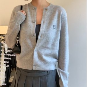 @Lyn-Y2-House浅灰色针织衫