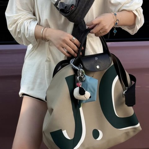 €260起+免邮！内附手把手教程Longchamp 经典款看腻了？定制只属于你的专属款珑骧包！