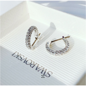 SwarovskiStone Pierced 耳饰