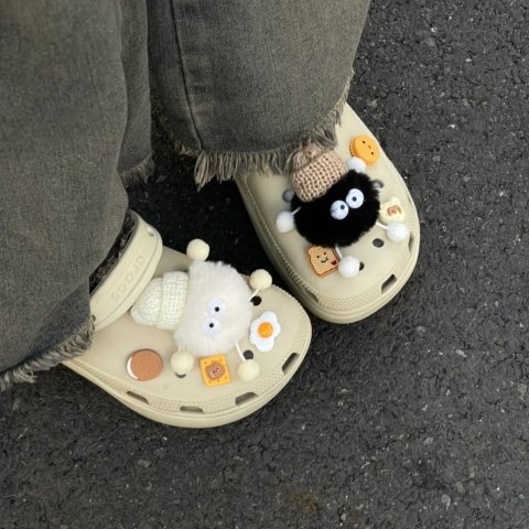 5折起+满额减$30Crocs 折扣区再降！光轮$59、Stomp雪屋洞洞鞋$50.9