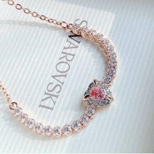 Swarovski粉晶爱心碎钻手链