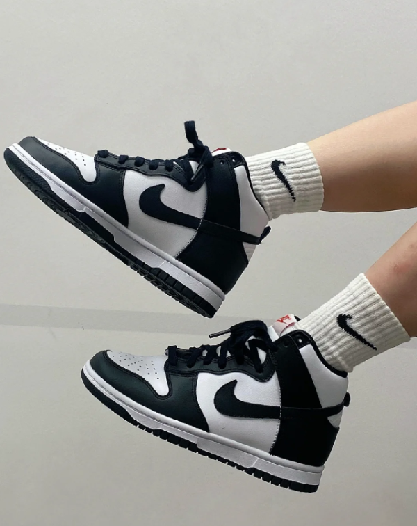 Dunk High Retro 熊猫色高帮