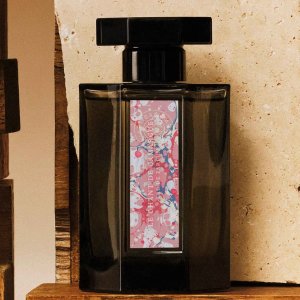 L'Artisan Parfumeur新加入白送！卡马格颂歌 100ml