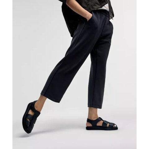 LululemonSoftstreme 运动裤