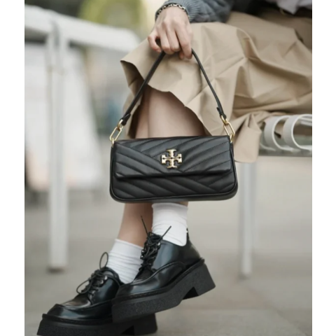 Tory Burch黑金翻盖法棍包