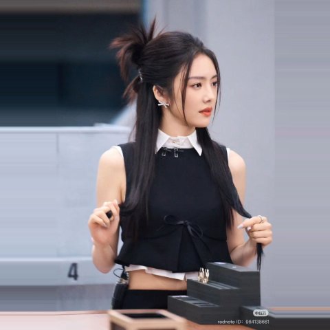 蔡文静同款SHUSHU/TONG 短上衣