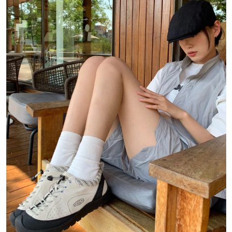 KeenJasper 运动鞋