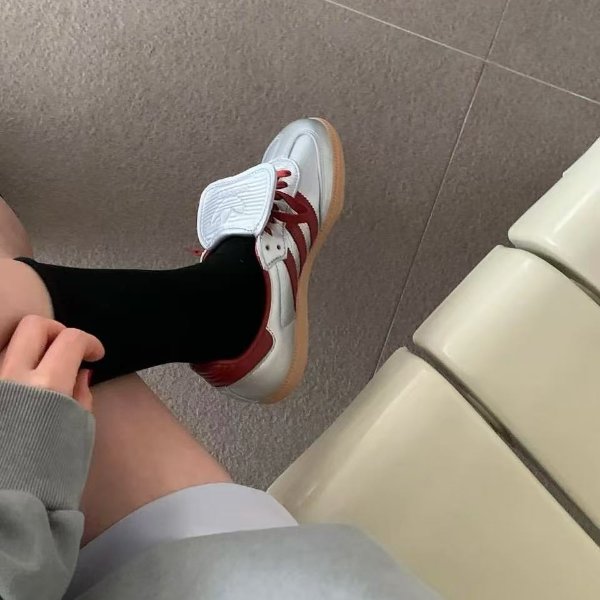 翻舌Samba运动鞋