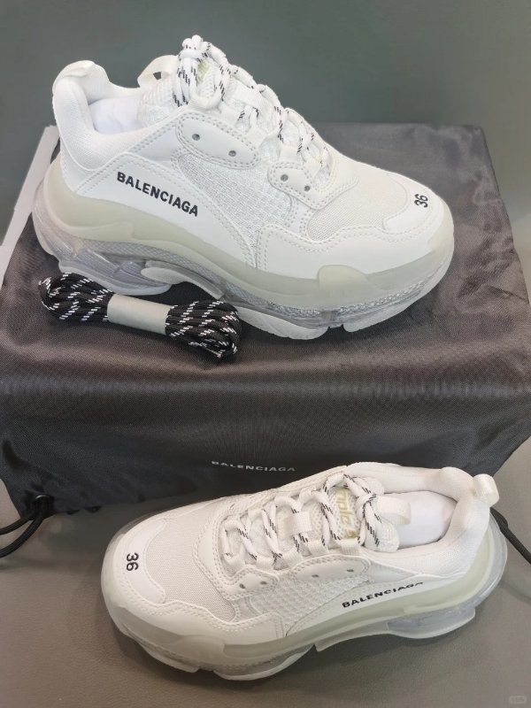 Triple S 老爹鞋