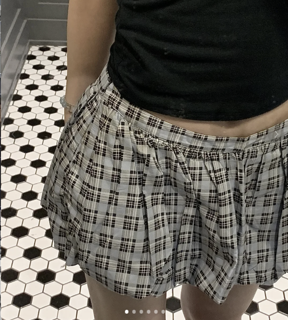 格子短裙