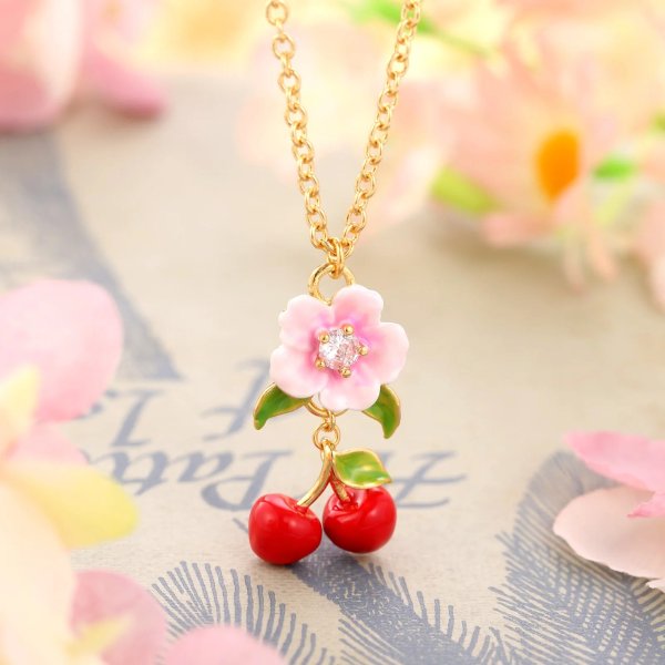 樱桃花项链