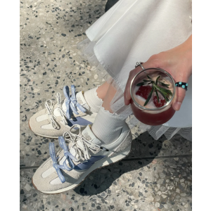 New Balance运动鞋
