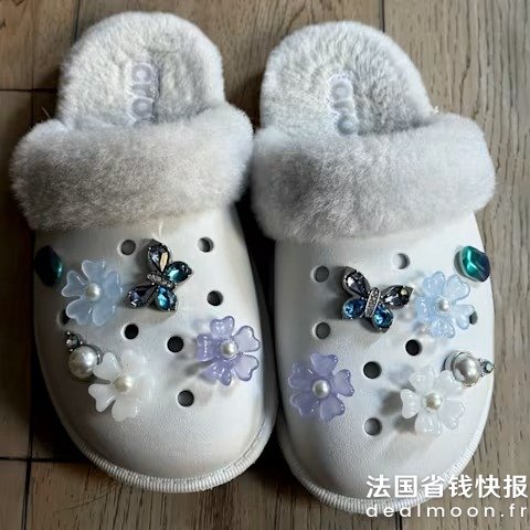 CrocsClassic Fuzz Scuff 拖鞋