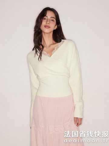 好温柔的蕾丝拼接V领蕾丝长袖针织衫