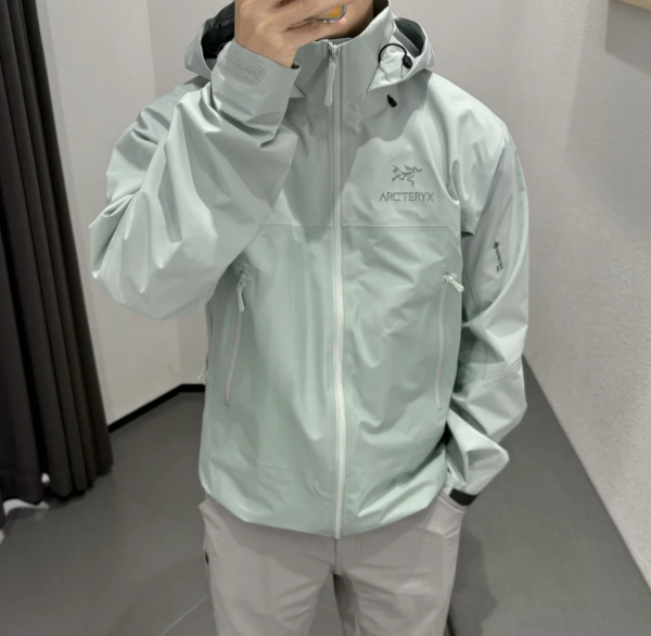 Arc'teryx Beta AR 夹克 石绿色