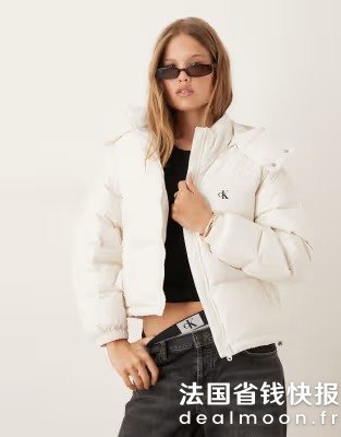 Calvin Klein JeansCalvin Klein 短款白色羽绒夹克