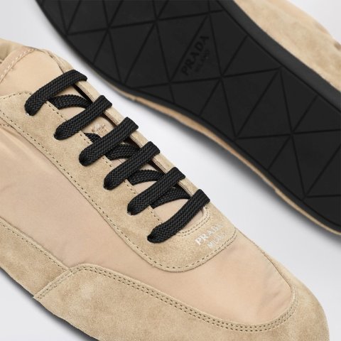 Camel Re-Nylon 麂皮运动鞋