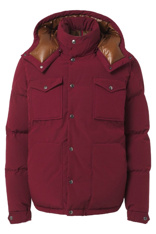 Fornas 酒红羽绒服