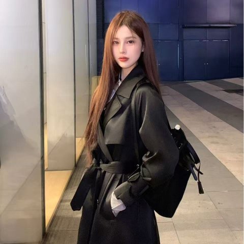 BurberryWaterloo 风衣