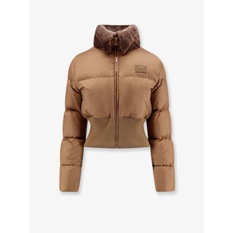 Fendi羊羔绒羽绒服 技术面料