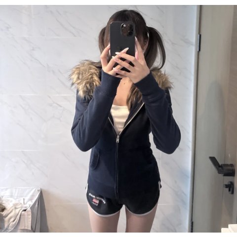 Hollister美我一脸！仿毛皮拉链连帽卫衣