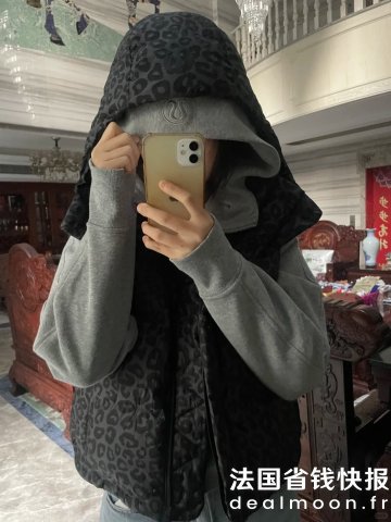 Lululemon两色都打折！另一个颜色更便宜Wunder Puff 羽绒背心 短款印花