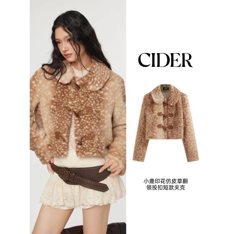 鹿纹仿皮草短外套 木扣