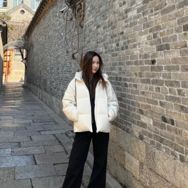 UNIQLO 女士无缝羽绒大衣