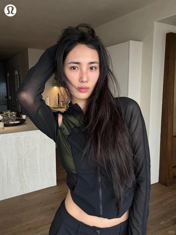 Define Mesh SLNSH系列拉链外套