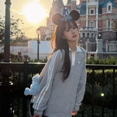  三条纹 Boucle Polo上衣