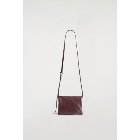 TROVE 皮革斜挎包