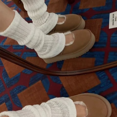  Bea 麂皮玛丽珍厚底鞋