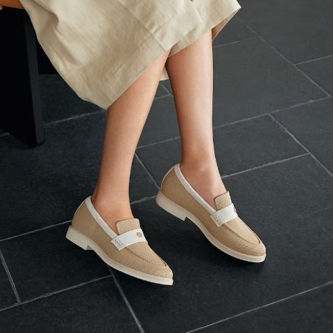 Liana 女士乐福鞋 经典款