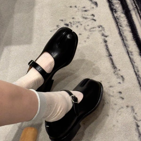 Maison Margiela Tabi 玛丽珍乐福鞋