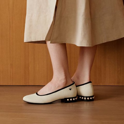 Barbara 圆头粗跟高跟鞋