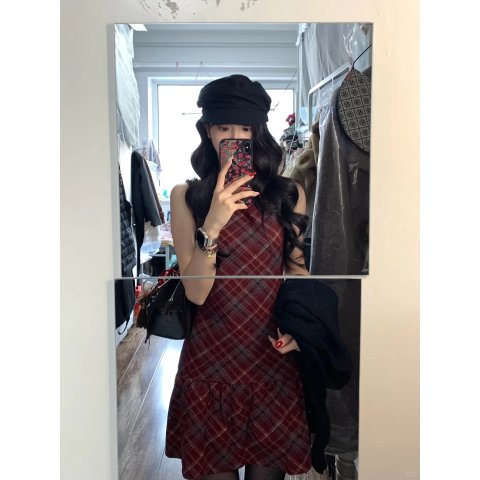 羊毛感格纹荷叶边连衣裙