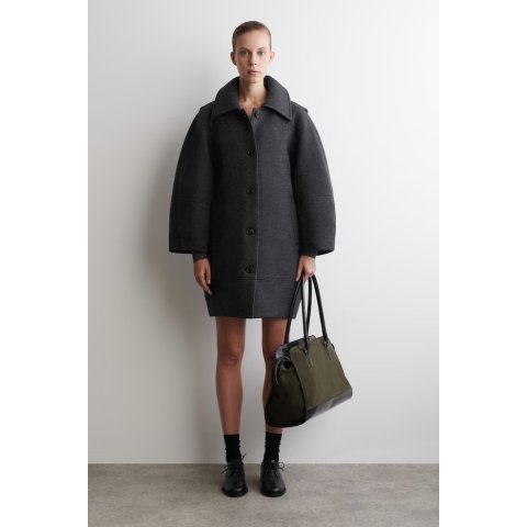 羊毛混纺雕塑大衣