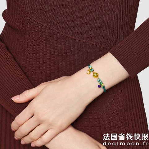 Chow Sang Sang千足金 星月葫芦手链